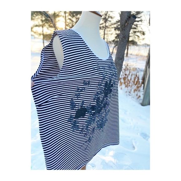 Mac and Jac Striped Floral Tank Top Casual Active - Picture 2 of 8